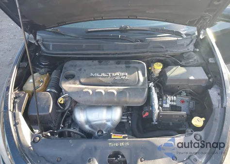 2015 Dodge Dart Sxt z USA, uszkodzony, nr VIN 1C3CDFBB0FD435187